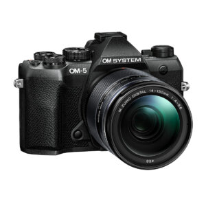 OM System OM-5 II zwart + ED 14-150 mm F4-5.6 II