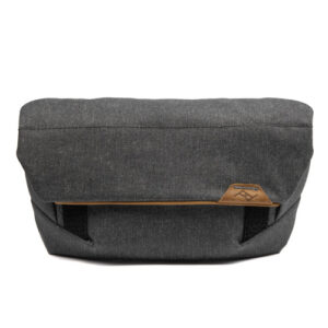 Peak Design Field Pouch Charcoal