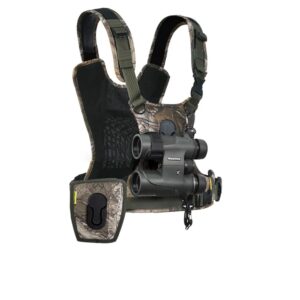 Cotton Carrier Camera Vest G3 camo voor 1 camera en verrekijker